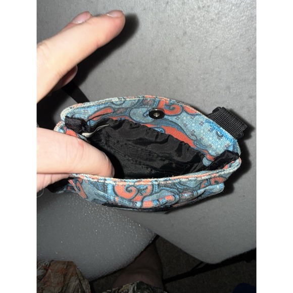 Kavu Keeper Crossbody Bag Pocket Preppy Hipster Canvas Travel Hiking Blue Red - Picture 4 of 7